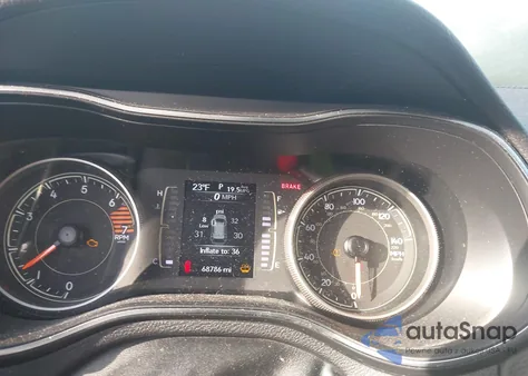 2019 Jeep Cherokee Latitude Plus 4X4 from USA, damaged, VIN 1C4PJMLB7KD188110